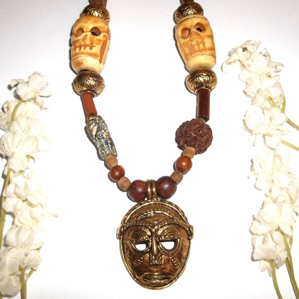 Evil Tribal Necklace Wooden Gold Brown Mayan Mask Costume Jewelry Long Unisex E5